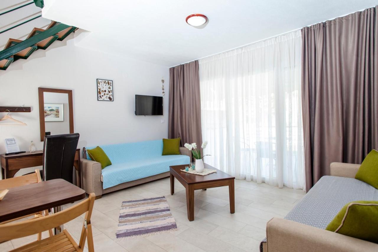 Erosaria Suites Никити Экстерьер фото