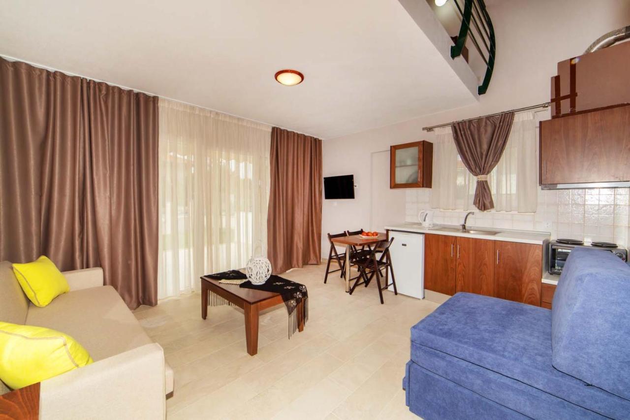 Erosaria Suites Никити Экстерьер фото