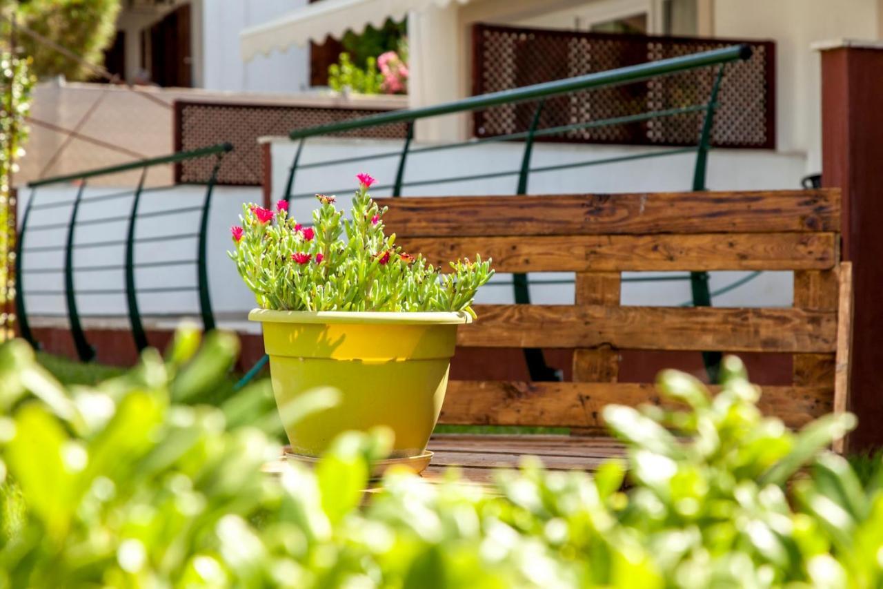 Erosaria Suites Никити Экстерьер фото