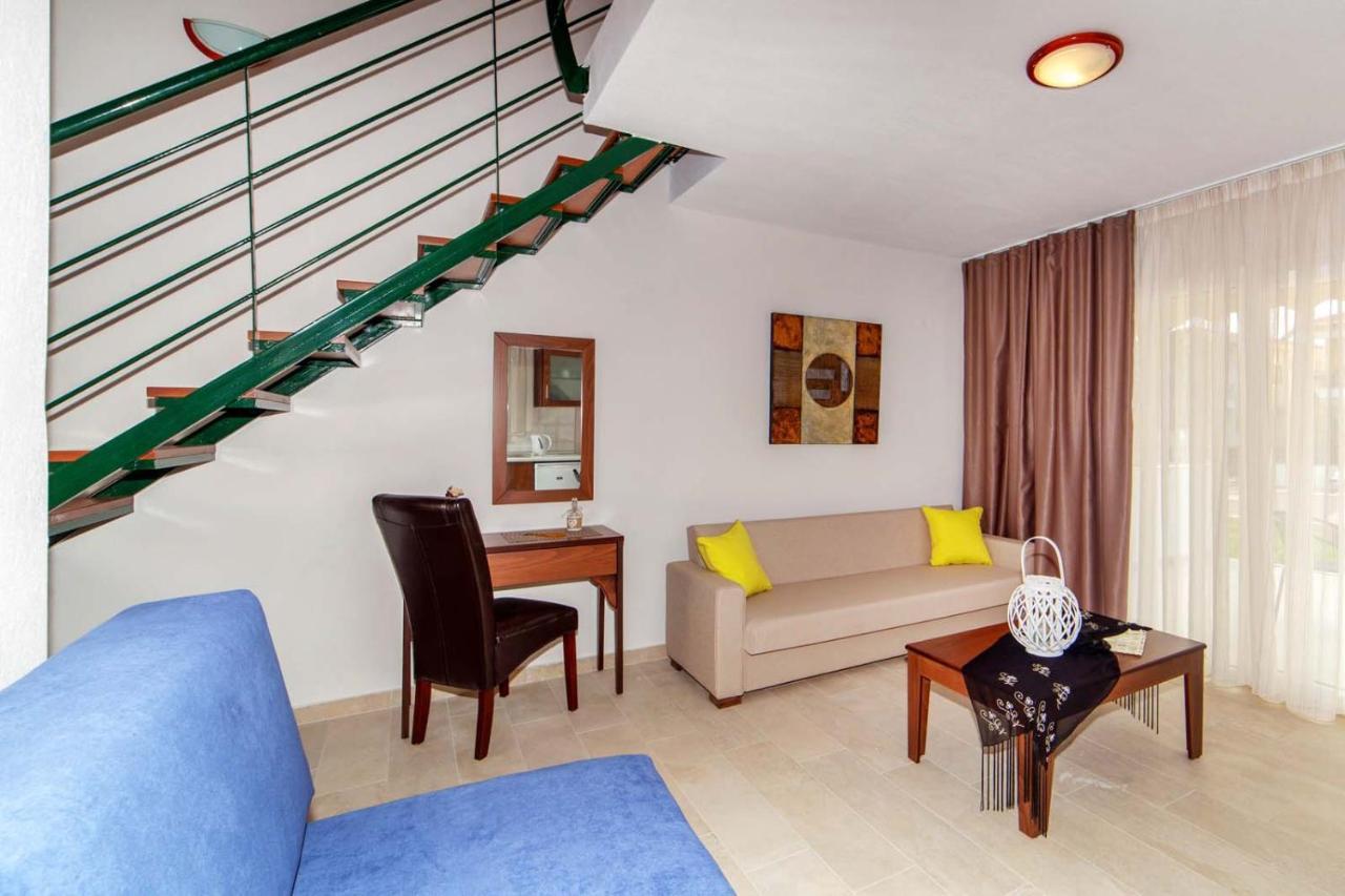 Erosaria Suites Никити Экстерьер фото